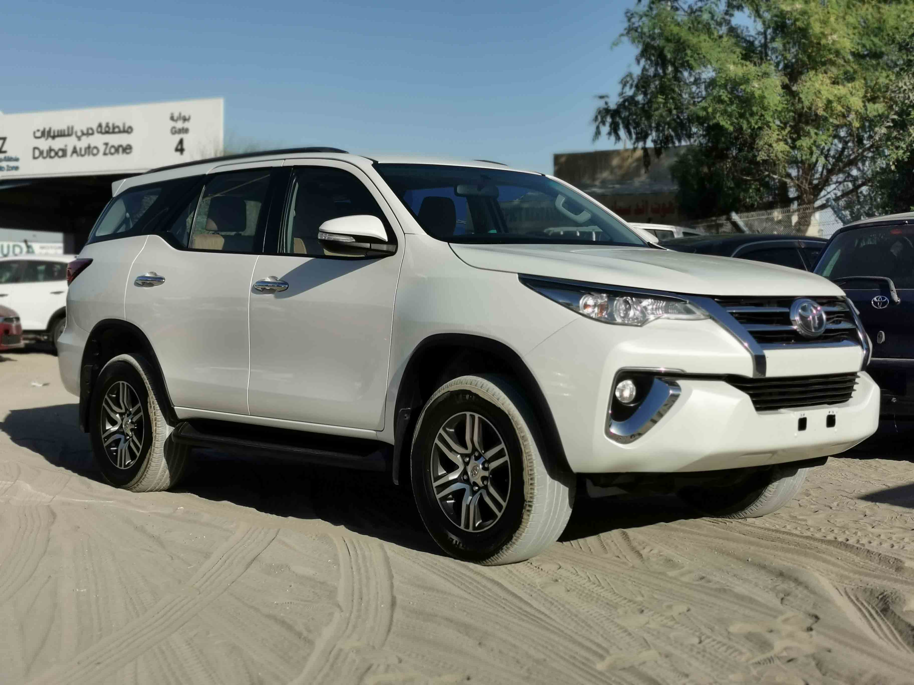 Toyota dubai fortuner